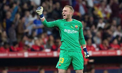 Πάει στη Βαλένθια ο Σίλεσεν - Χάνεται ο βασικός στόχος της Ρόμα μπροστά από τον Μπάρκα