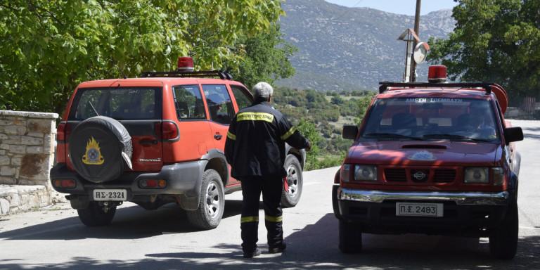 Τροχαίο με εγκλωβισμό οδηγού στη Νέα Αλικαρνασό