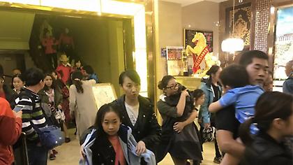 Σεισμός στην Κίνα: 13 νεκροί και ζημιές σε πάνω από 20.000 σπίτια από τα 6 Ρίχτερ