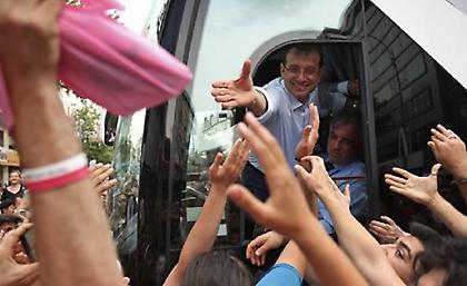 Προβάδισμα Ιμάμογλου για Κωνσταντινούπολη - Απειλεί με δικαστήρια ο Ερντογάν