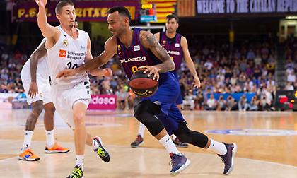 Επιβίωσε στο «θρίλερ» και έμεινε ζωντανή η Μπαρτσελόνα