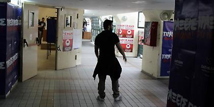 Επικός φοιτητής: Πήγε αδιάβαστος αλλά γέμισε την κόλλα με το Πάτερ ημών (pic)