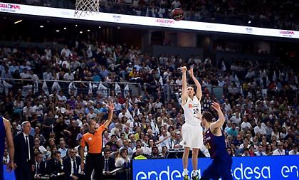 Έβδομος σε τρίποντα στην ιστορία των playoffs της ACB ο Κάρολ