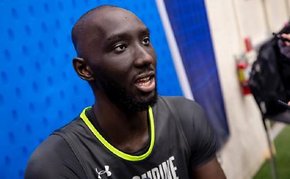 Στους Νάγκετς ο γίγαντας γιος του Μπολ