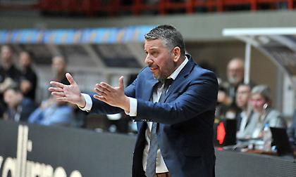 Live Streaming: Η παρουσίαση του Ηλία Παπαθεοδώρου στην ΑΕΚ