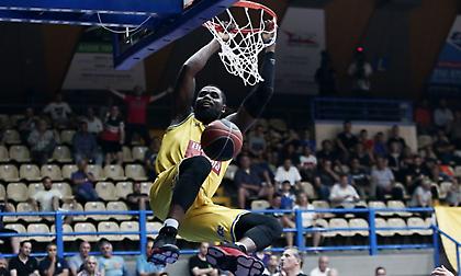 Ανανέωσε με το Περιστέρι ο Μπέντιλ!