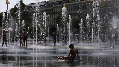 Πρωτοφανές κύμα καύσωνα θα χτυπήσει την Ευρώπη την επόμενη εβδομάδα