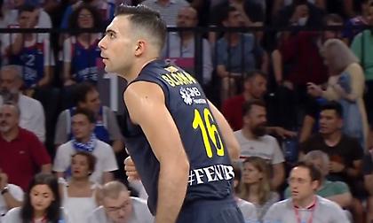 Τα highlights του πολύ καλού Σλούκα