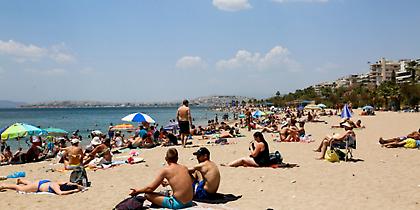 Καιρός: Στο «κόκκινο» ο υδράργυρος το Σάββατο - Σε ποιες περιοχές θα φτάσει τους 38 βαθμούς