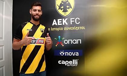 Σιμάο: «Μεγάλο βήμα για την καριέρα μου η ΑΕΚ»