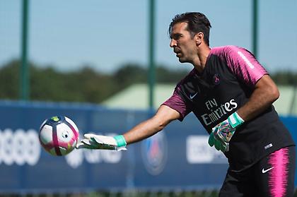 Και η Λιντς στο κόλπο για Μπουφόν!