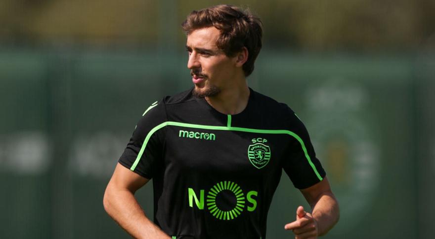 Τη Δευτέρα στην Αθήνα για ΑΕΚ ο Ζεράλδες