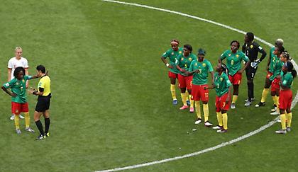 Σάλος με την αντιαθλητική συμπεριφορά του Καμερούν στο Μουντιάλ Γυναικών