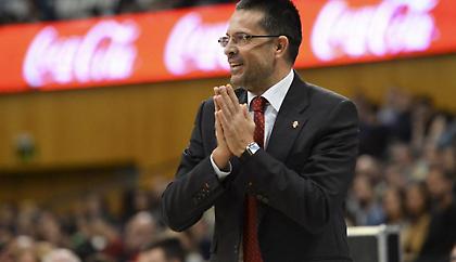 Όχι στην Μπαρτσελόνα, αλλά στη… Μανρέσα ο Μαρτίνεθ