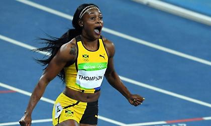 Συνέχισε τις εντυπωσιακές κούρσες η Τόμπσον