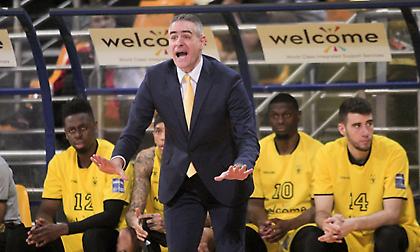 Ψάχνει προπονητή ο Άρης μετά το «όχι» του Καστρίτη!