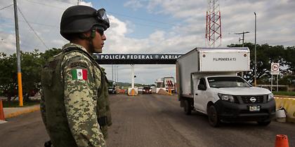 Το Μεξικό στέλνει άλλους 15.000 στρατιώτες στα σύνορα με ΗΠΑ