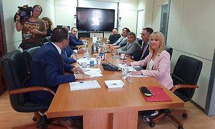 Έπεσαν οι υπογραφές για τα 20 εκατ. για την «Αγια-Σοφιά»