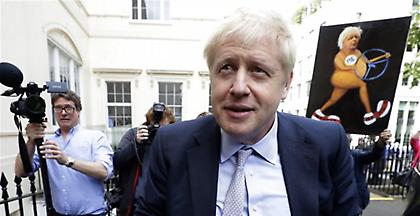 Νέα συνέντευξη Τζόνσον για το σχέδιο του Brexit και την προσωπική του ζωή