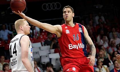 «Σειρήνες» από Ευρώπη και Ρόκετς για τον Γιόβιτς!