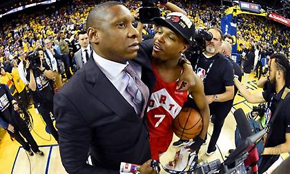 Πρόεδρος Ράπτορς: «Ο Αντετοκούνμπο δεν είναι Έλληνας, είναι Νιγηριανός»