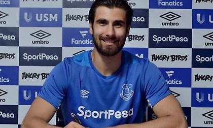 Αντρέ Γκόμες πενταετίας στην Εβερτον