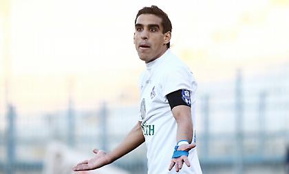 Στο... περίμενε ο Κοντοές, κοιτάζει και εξωτερικό