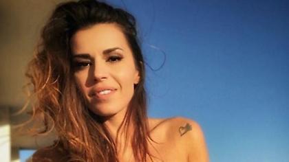 Η Χριστίνα Κολέτσα για δύο «καυτά» live στο Μικρολίμανο