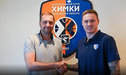 Τίμα: «Νιώθω καλά και άνετα στη Χίμκι»