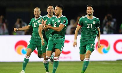 «Καθάρισε» Σενεγάλη και πρόκριση η Αλγερία