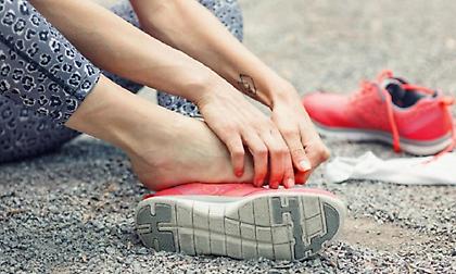 Έτσι θα ανακουφιστείς από τους πόνους στο πέλμα