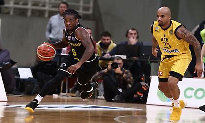 «Έκοψε» τον Λι από την ΑΕΚ ο Παπαθεοδώρου