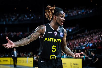 Από την... ΑΕΚ στην Μπάμπεργκ ο Πάρις Λι