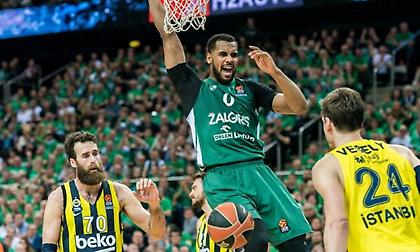 Μπράντον Ντέιβις: Τα highlights μία εκπληκτικής χρονιάς στην Ευρωλίγκα! (video)