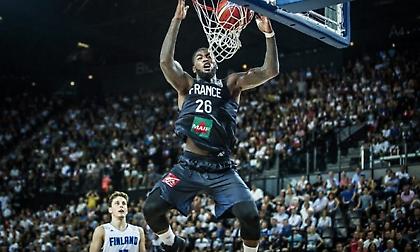 Ολυμπιακός: Ρώτησε για Λεσόρτ, ξεκινάει η προσπάθεια επέκτασης για Μιλουτίνοφ