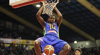 Τραγικό δυστύχημα, νεκρός ο Μάικλ Ουτσέντου