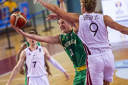 Περίπατος για Αυστραλία με Λετονία