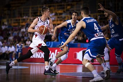 Ιστορικό τριπλ-νταμπλ από Μιχαϊλόφσκι