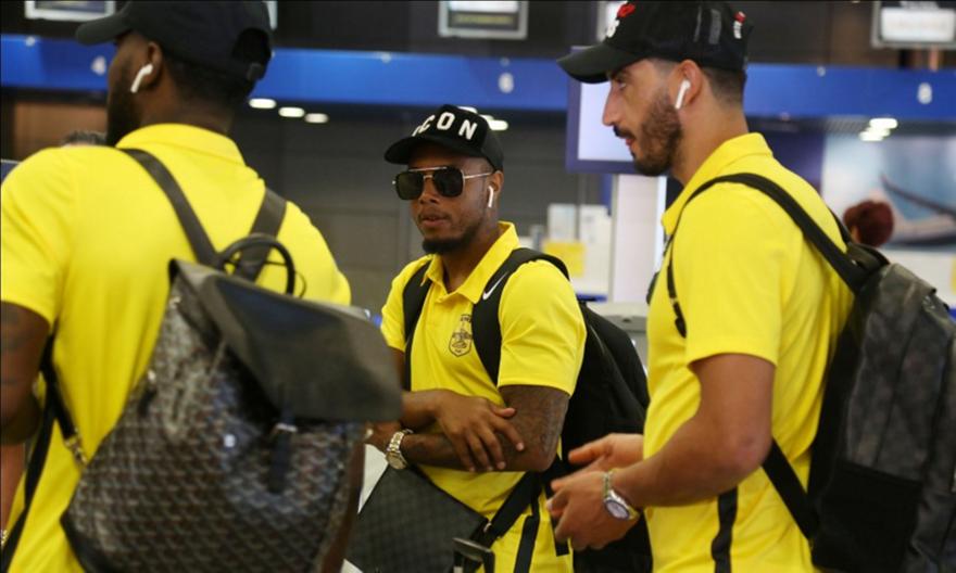 Έφυγε για Ολλανδία ο Άρης (pics)