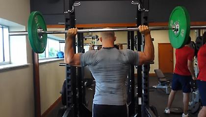 Έξι ασκήσεις με βάρη που πρέπει να αποφεύγετε