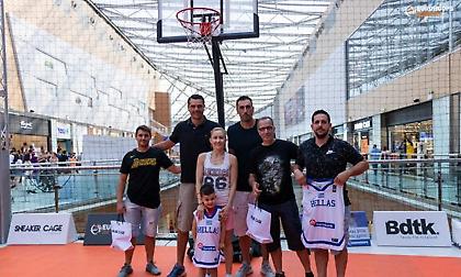 Κώστας Τσαρτσαρής και Δήμος Ντικούδης μας θύμισαν εποχές 2006 στο The Mall Athens! (video)