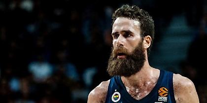 Ντατόμε: «Θέλω να μείνω με τον Ομπράντοβιτς για όσο με χρειάζεται»