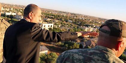 Πρόκληση από το ψευδοκράτος- Ο «υπουργός Εξωτερικών» επισκέφθηκε την κλειστή Αμμόχωστο