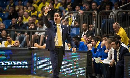 Στο… συρτάρι του Σφαιρόπουλου είναι το ρόστερ της Μακάμπι (video)