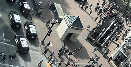 Καλιφόρνια: Πυροβολισμοί με τραυματίες σε εμπορικό κέντρο