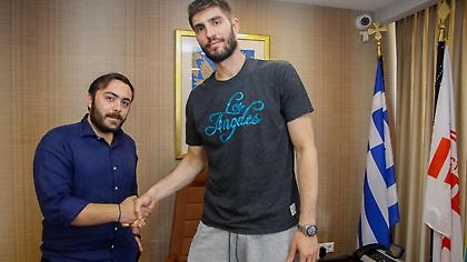 Ανακοίνωσε Τσαϊρέλη ο Ήφαιστος