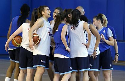 Έφυγαν για το Ευρωπαϊκό U18 οι Νεάνιδες