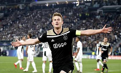 Πρόταση 55 εκατομμυρίων της Γιουβέντους για Ντε Λιχτ