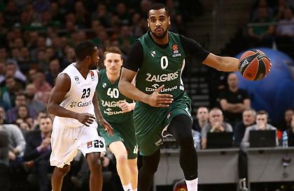 Ανακοίνωσε τον Ντέιβις η Μπαρτσελόνα