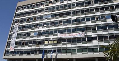 Βίας συνέχεια στο ΑΠΘ - Παρεμπόδισαν δύο συνεδριάσεις της Συγκλήτου